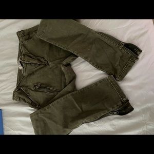 Guess size 24 olive skinny Jean